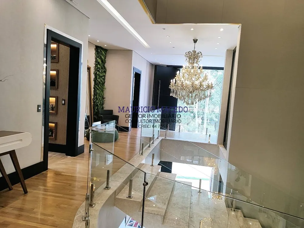 Casa, 11 quartos, 1600 m² - Foto 1
