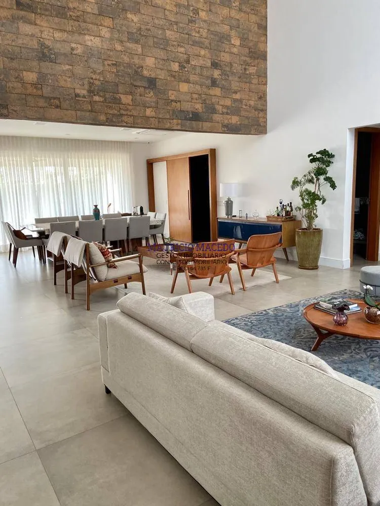 Casa, 4 quartos, 580 m² - Foto 1