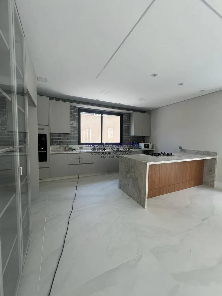 Casa, 4 quartos, 623 m² - Foto 3