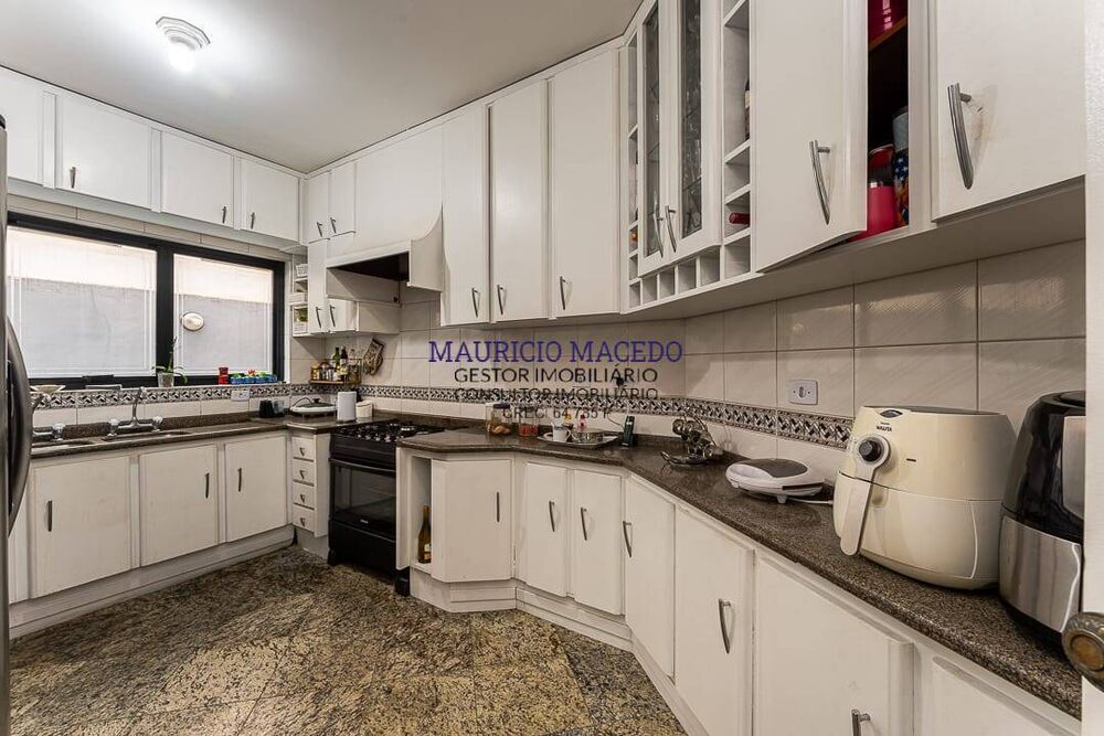 Casa, 4 quartos, 305 m² - Foto 1