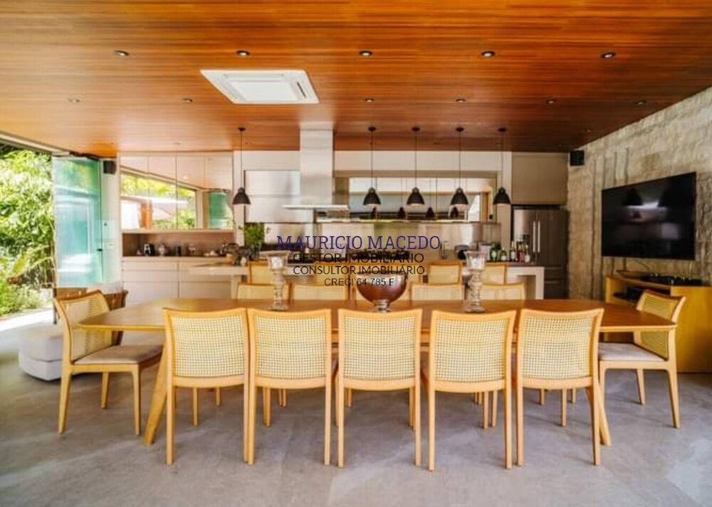 Casa, 5 quartos, 1180 m² - Foto 1
