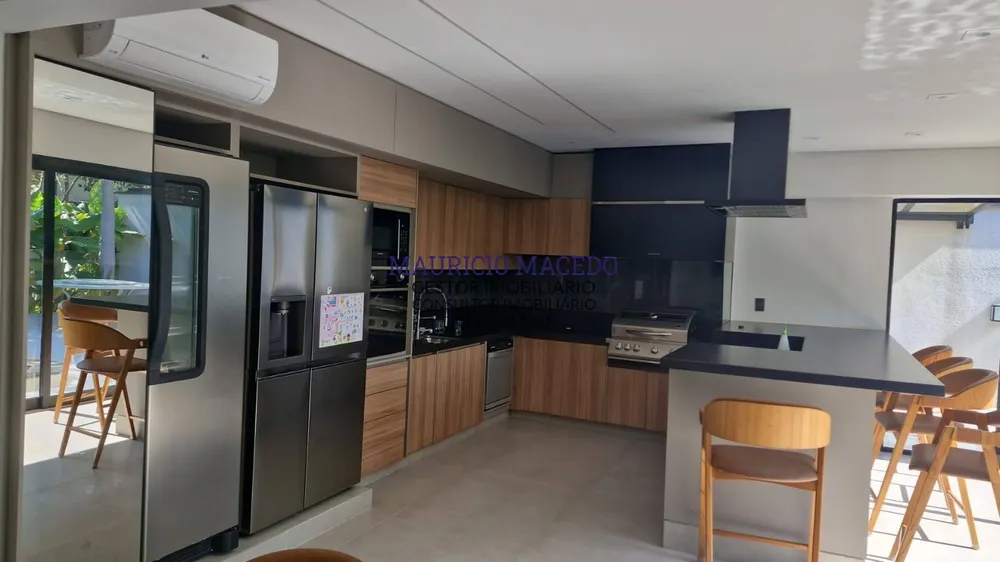 Casa, 3 quartos, 290 m² - Foto 4