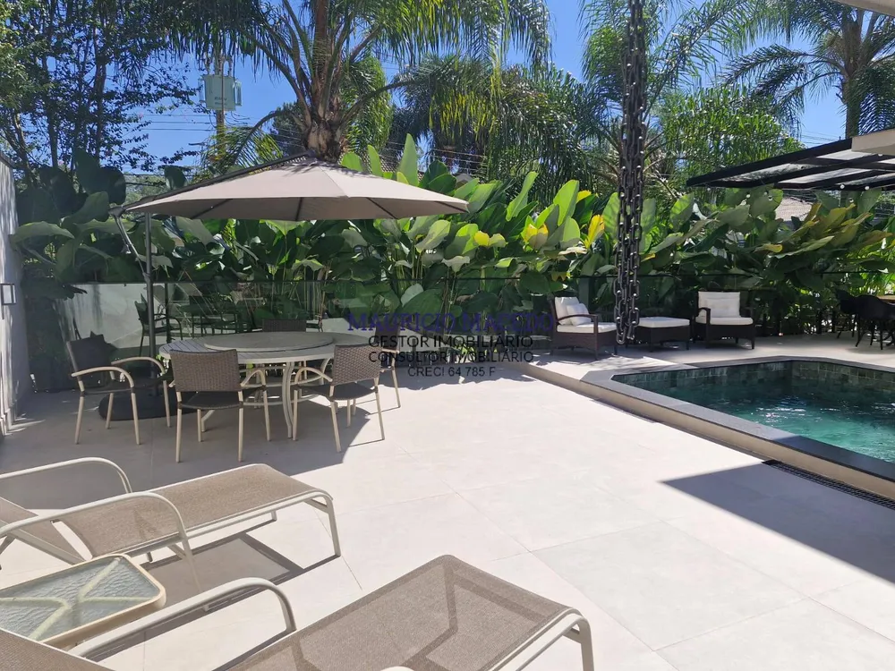 Casa, 3 quartos, 290 m² - Foto 1