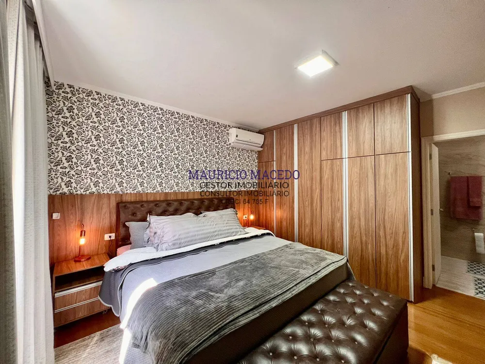 Casa, 5 quartos, 374 m² - Foto 1