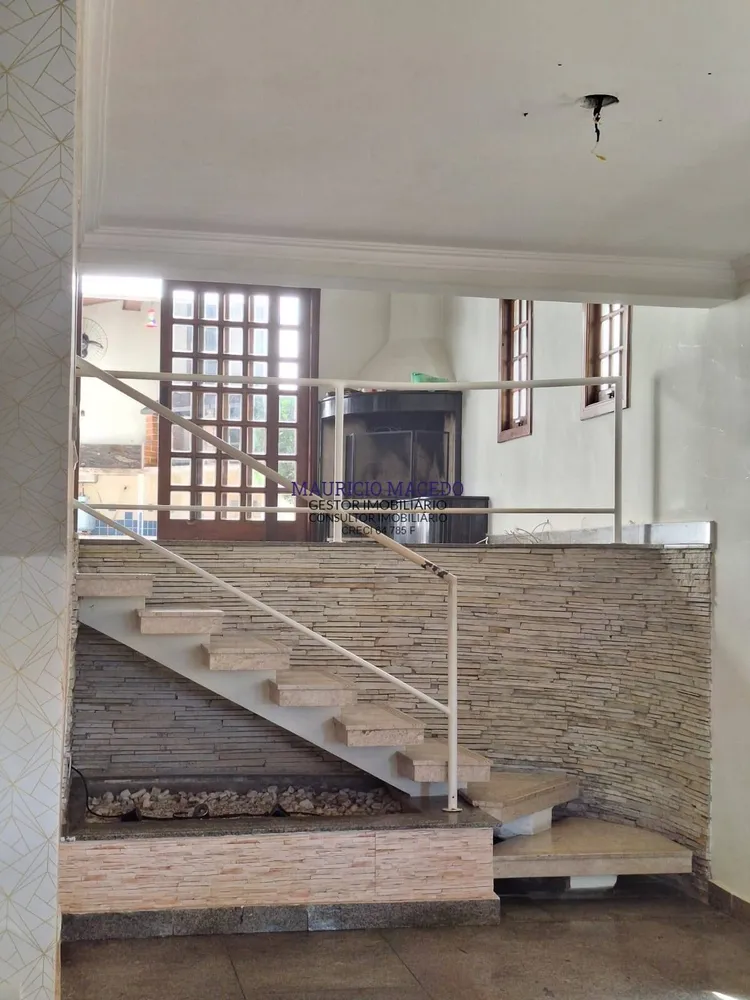 Casa, 4 quartos, 320 m² - Foto 3