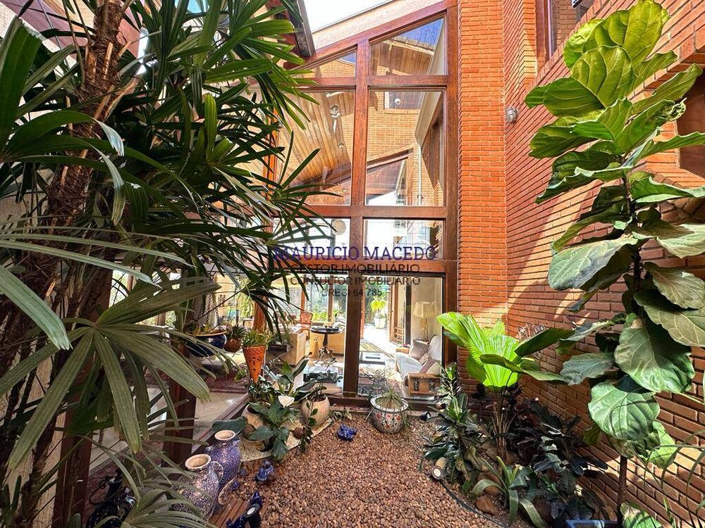 Casa, 4 quartos, 450 m² - Foto 1