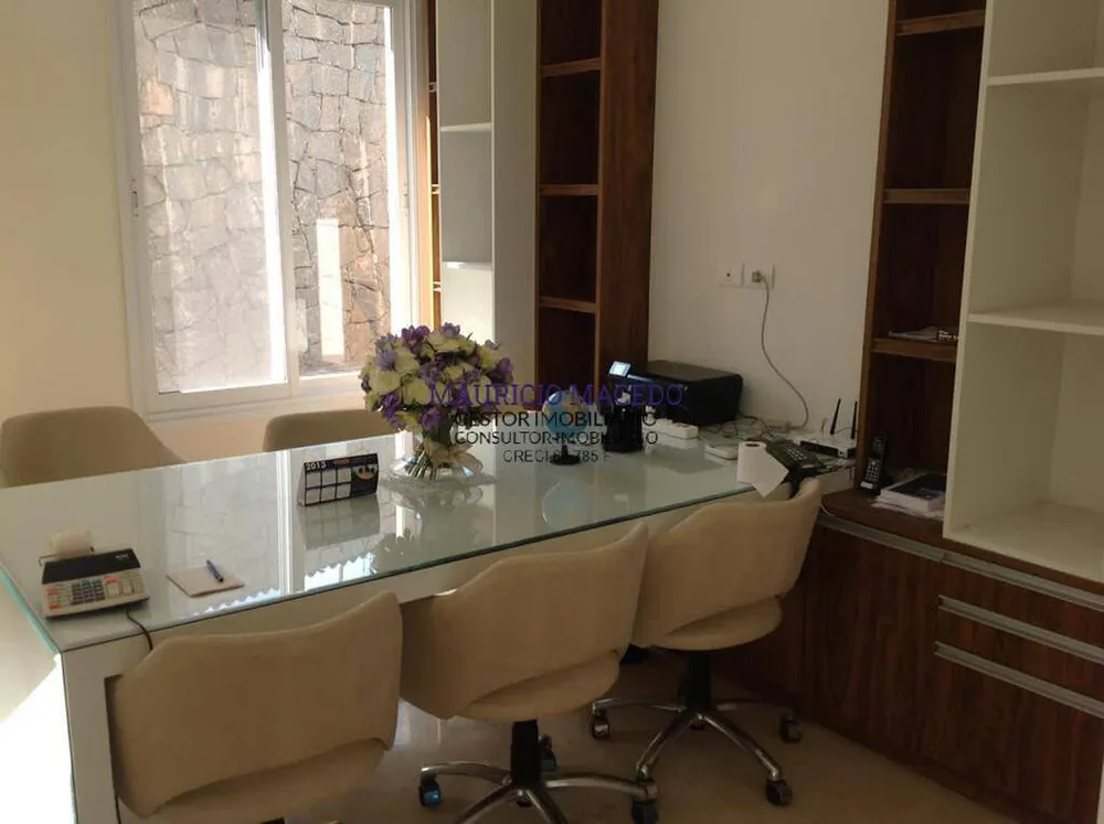 Casa, 5 quartos, 1850 m² - Foto 4