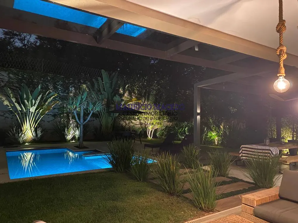 Casa, 4 quartos, 448 m² - Foto 1
