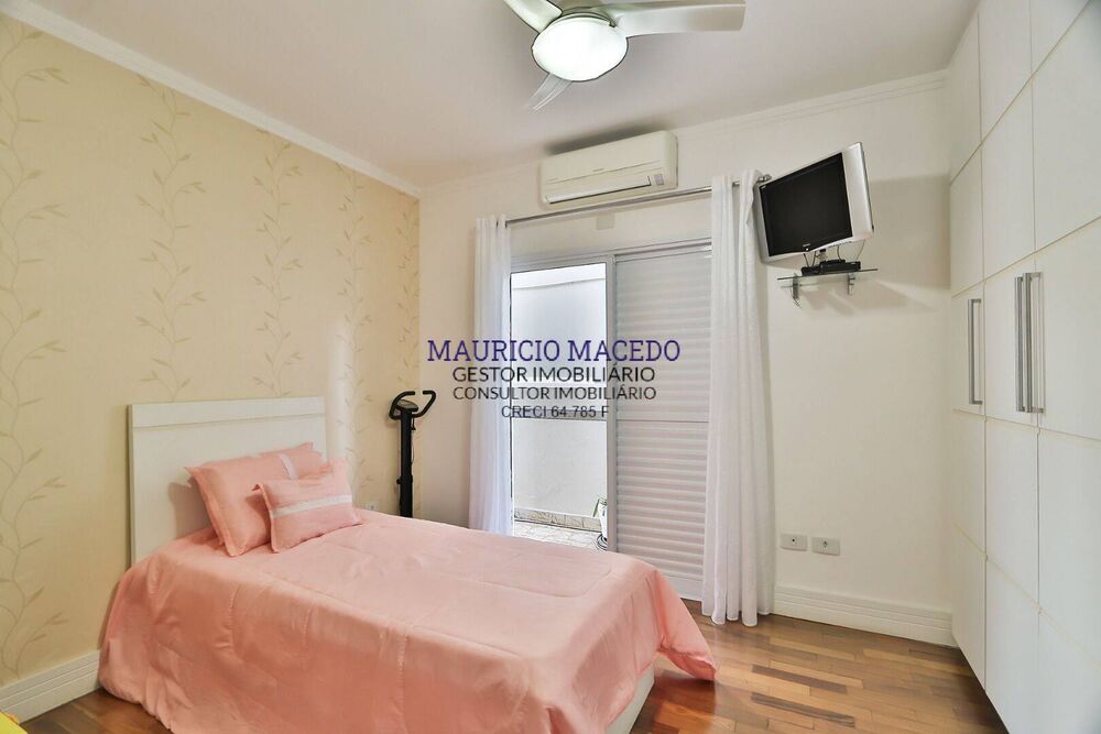 Casa, 3 quartos, 300 m² - Foto 1