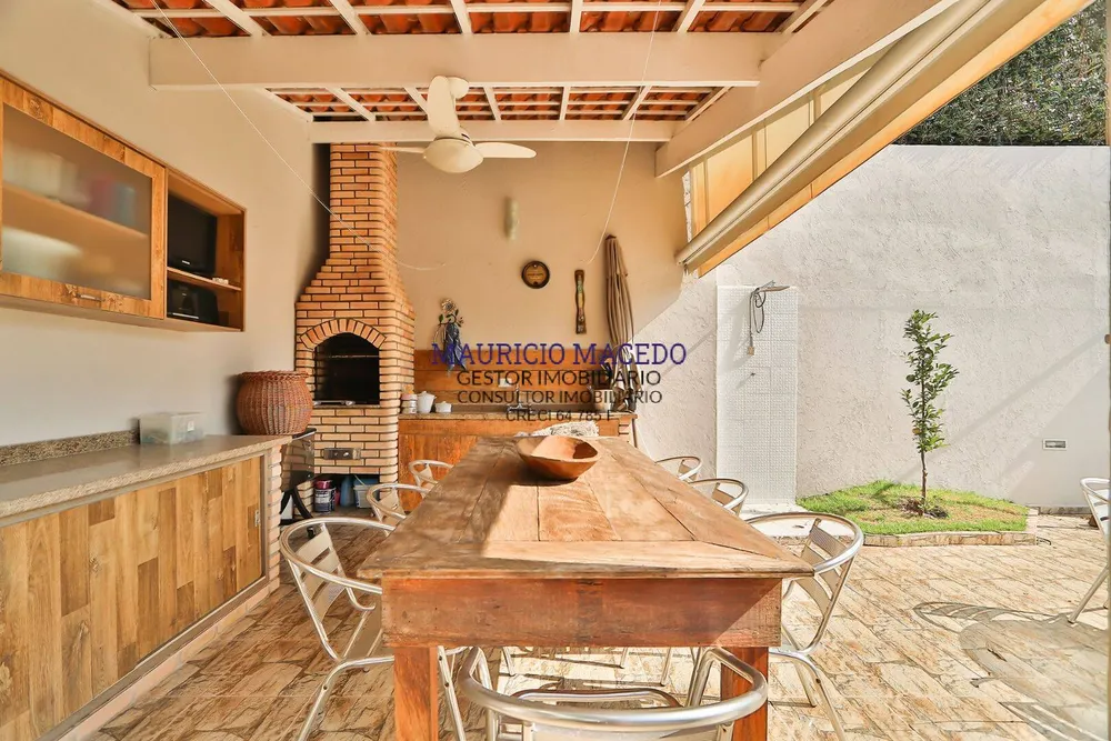 Casa, 3 quartos, 300 m² - Foto 1