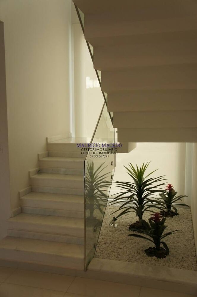 Casa, 4 quartos, 360 m² - Foto 1
