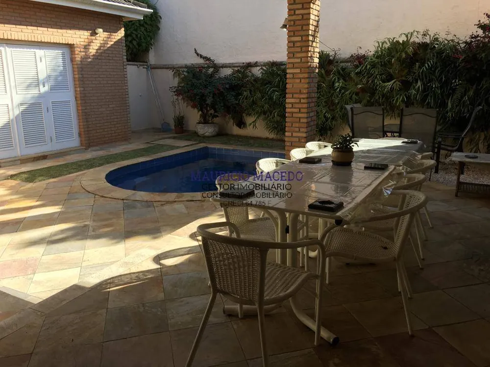 Casa, 4 quartos, 400 m² - Foto 1