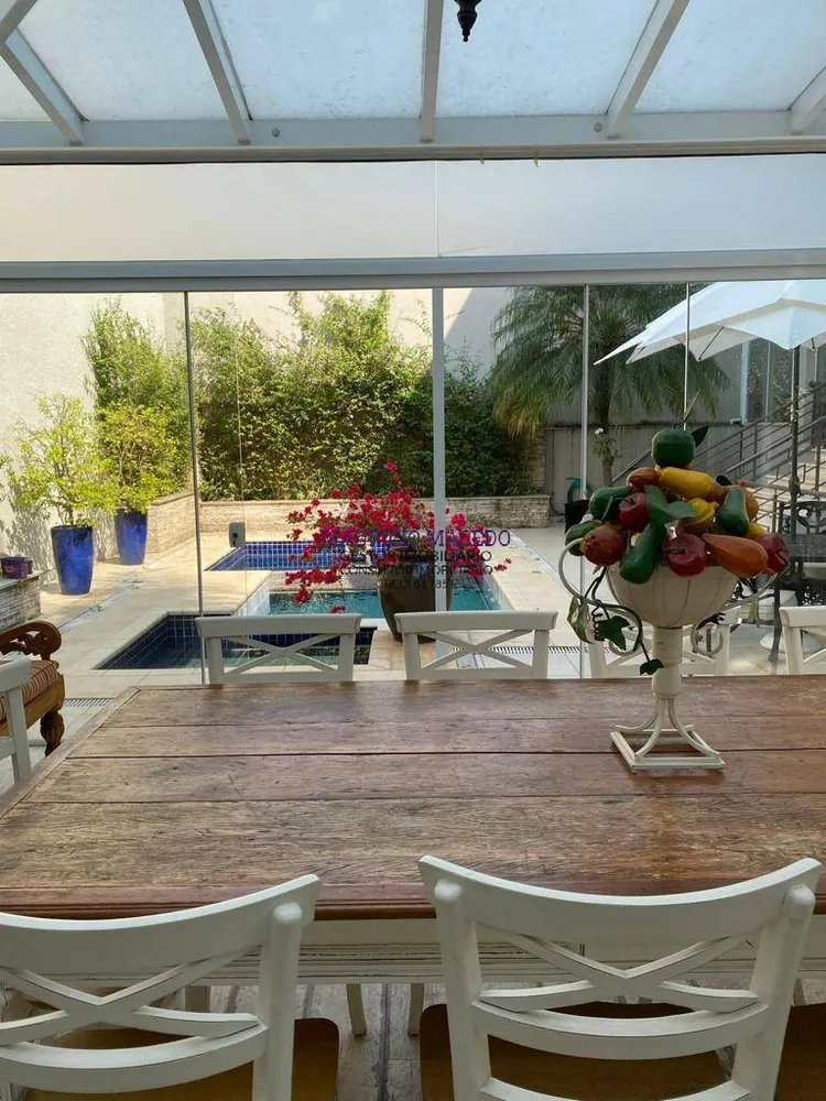 Casa, 5 quartos, 660 m² - Foto 1