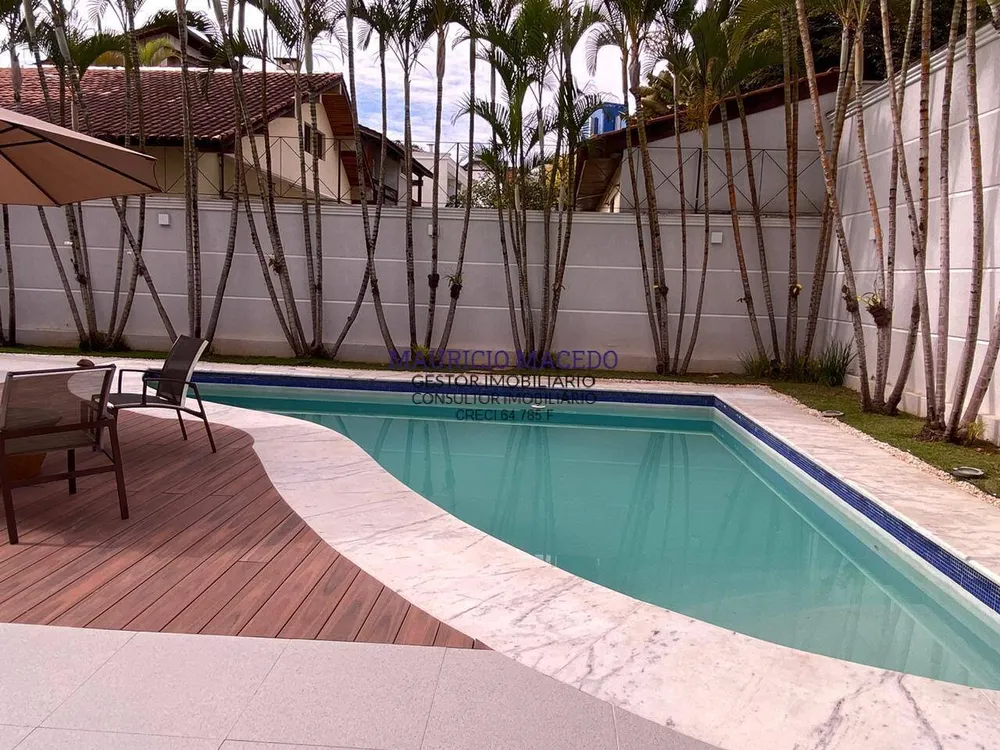 Casa, 4 quartos, 560 m² - Foto 1