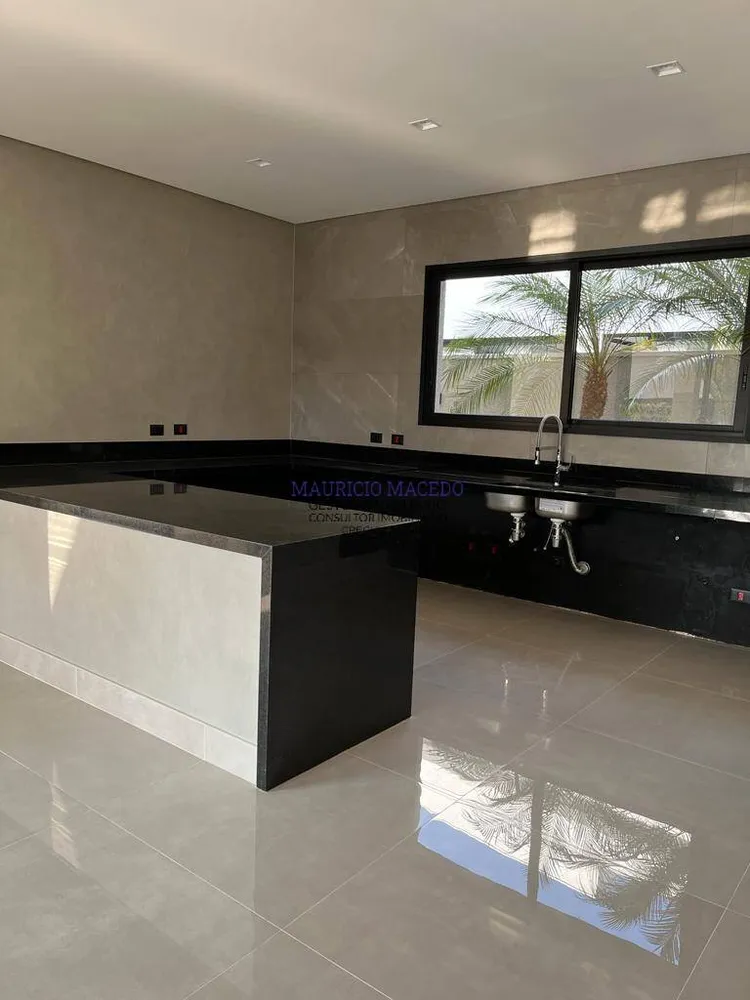 Casa, 4 quartos, 569 m² - Foto 9