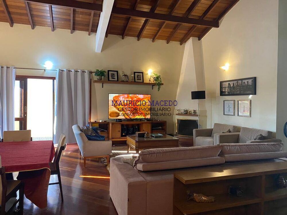 Casa, 3 quartos, 360 m² - Foto 1