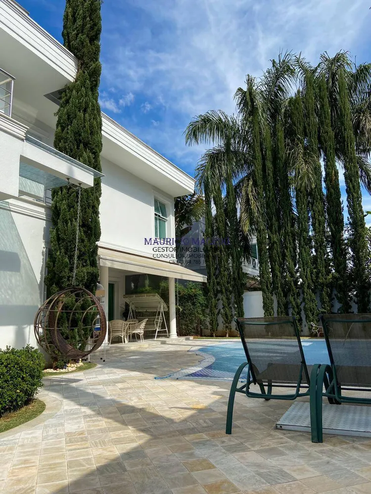 Casa, 5 quartos, 600 m² - Foto 1