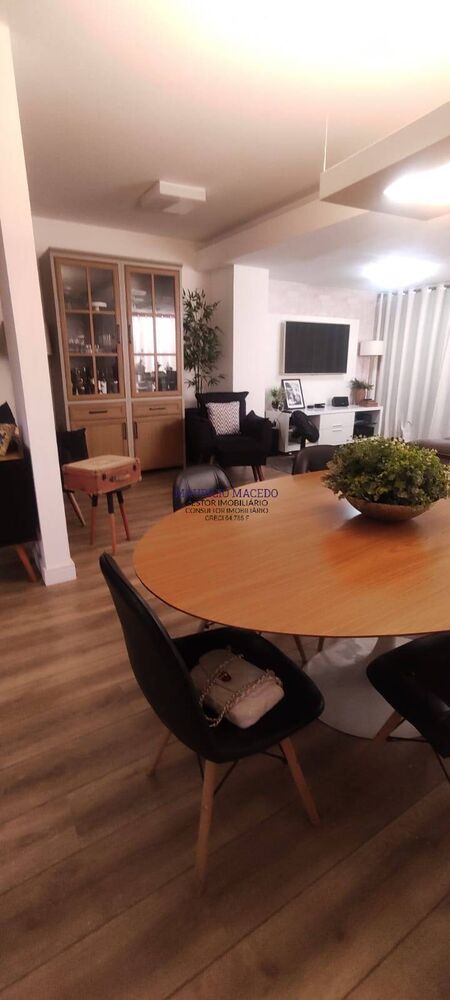 Casa, 3 quartos, 176 m² - Foto 2