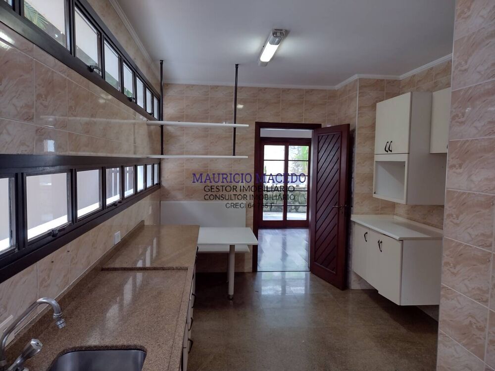 Casa, 3 quartos, 308 m² - Foto 2