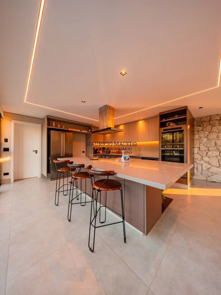 Casa, 4 quartos, 767 m² - Foto 8