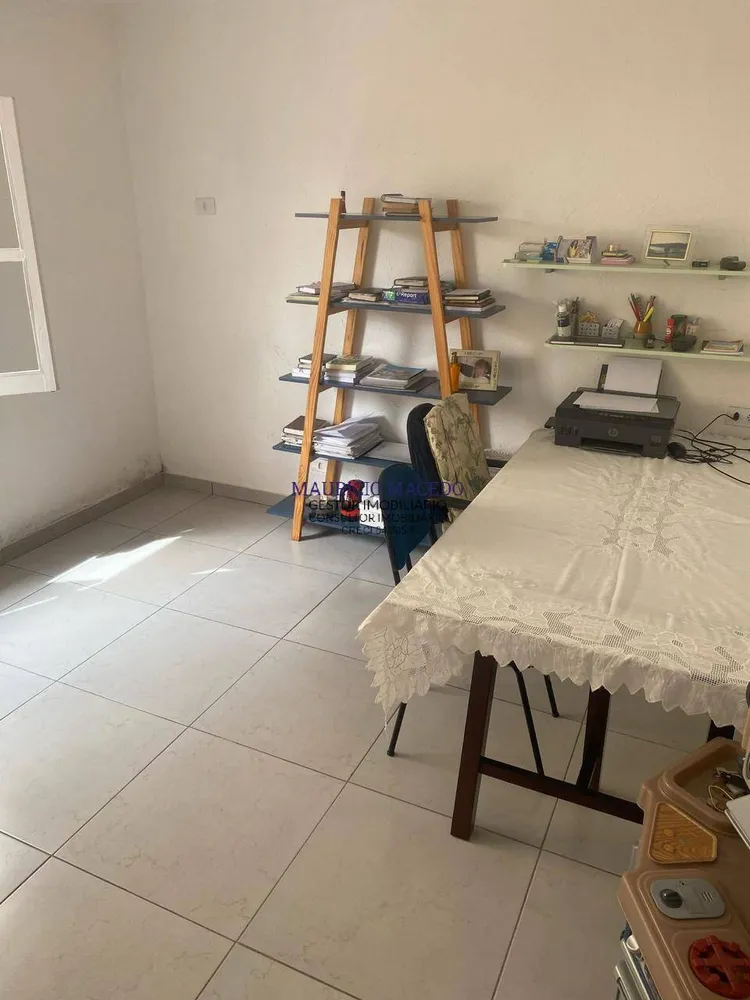 Casa, 3 quartos, 219 m² - Foto 2