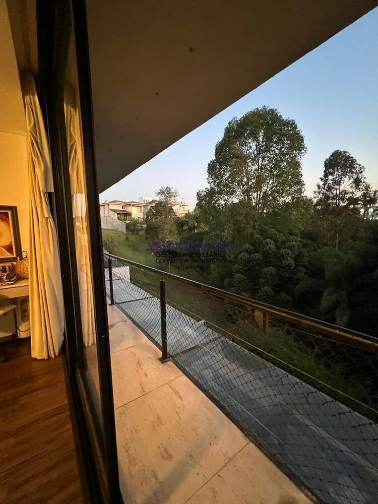 Casa para alugar com 4 quartos, 450m² - Foto 7