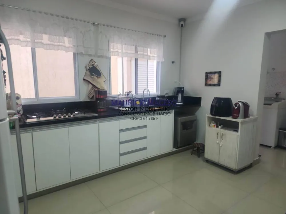 Casa, 4 quartos, 264 m² - Foto 9