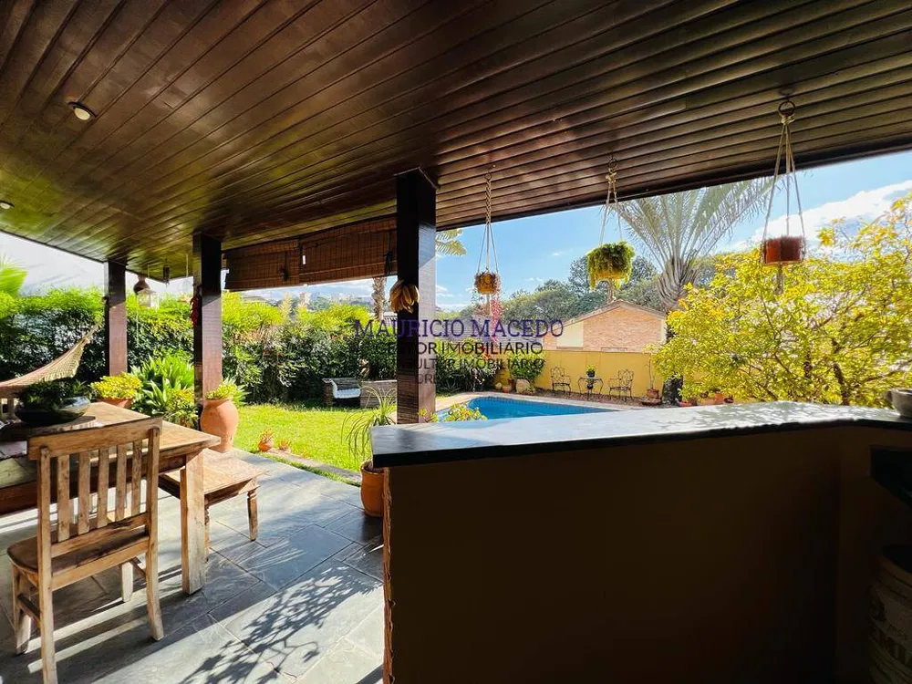 Casa, 3 quartos, 212 m² - Foto 4