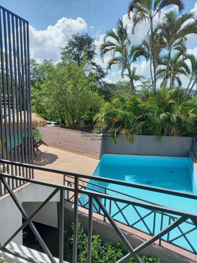 Casa, 3 quartos, 246 m² - Foto 2