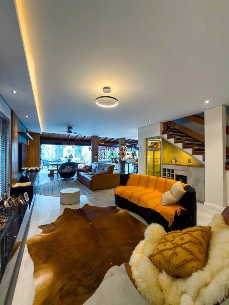 Casa, 4 quartos, 300 m² - Foto 9