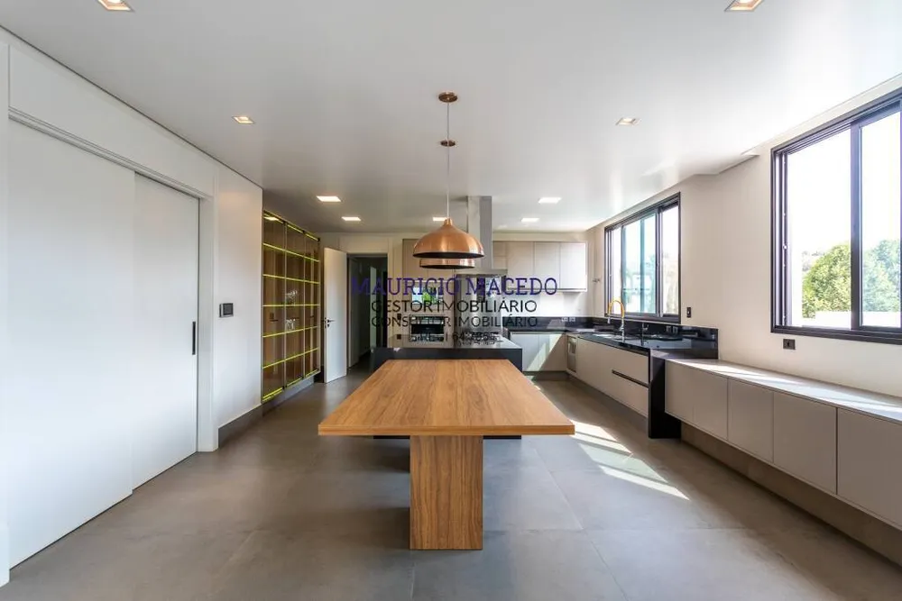 Casa, 4 quartos, 1305 m² - Foto 13