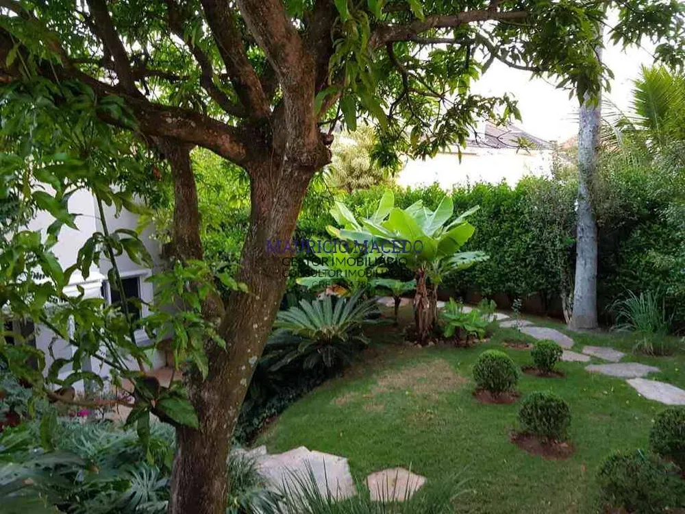 Casa, 5 quartos, 1000 m² - Foto 8