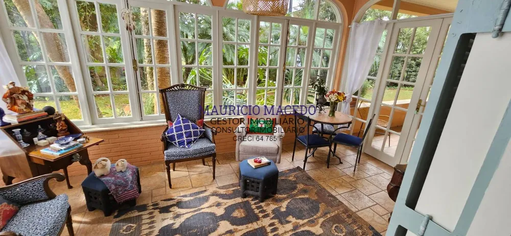 Casa, 4 quartos, 340 m² - Foto 1