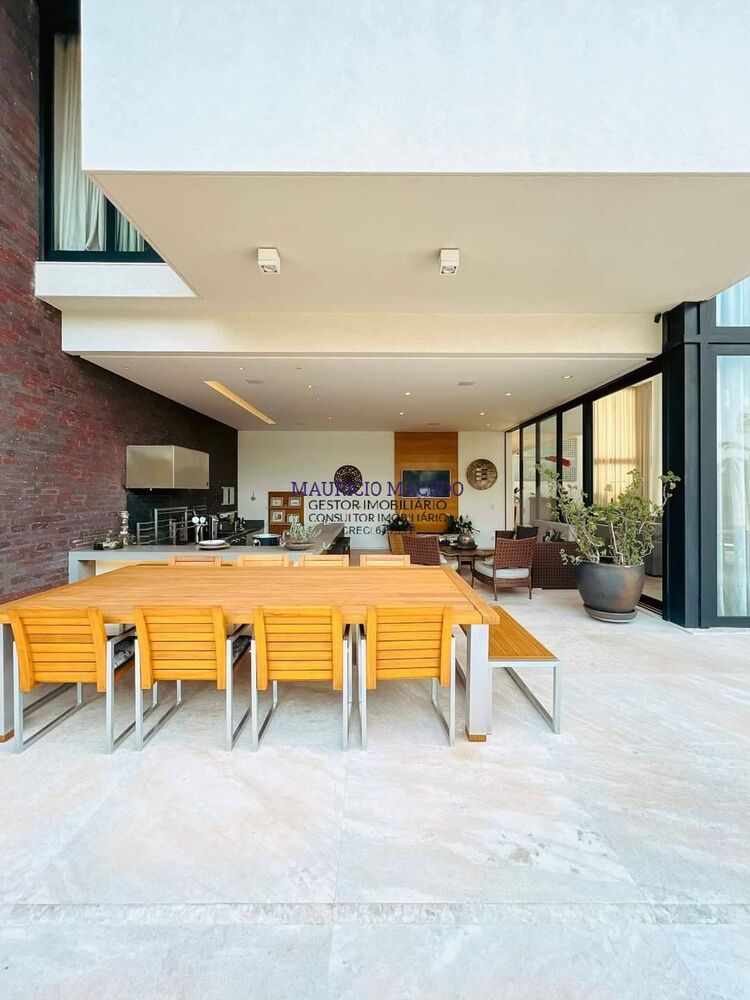 Casa, 5 quartos, 1750 m² - Foto 2