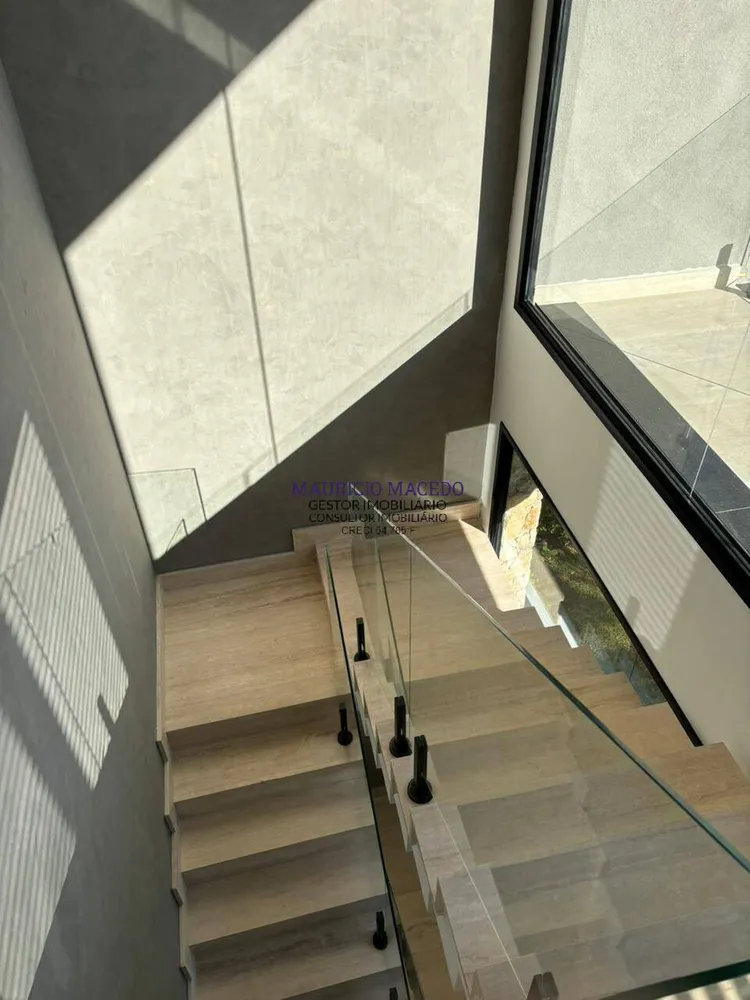 Casa, 4 quartos, 418 m² - Foto 1