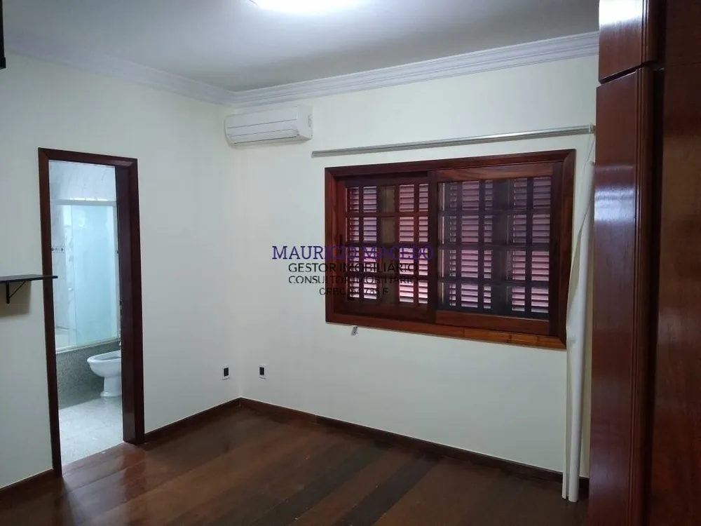 Casa, 4 quartos, 300 m² - Foto 12