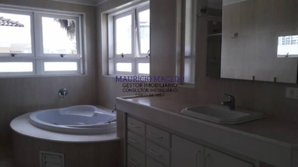 Casa à venda e aluguel com 4 quartos, 450m² - Foto 7