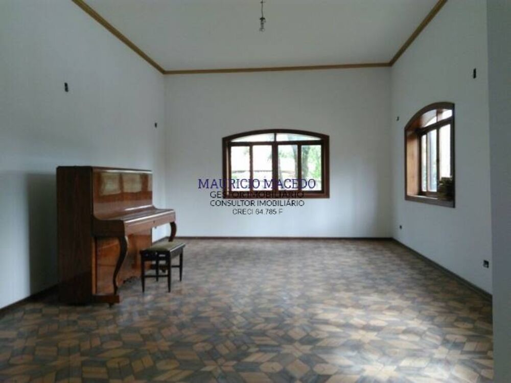 Casa, 7 quartos, 1760 m² - Foto 1