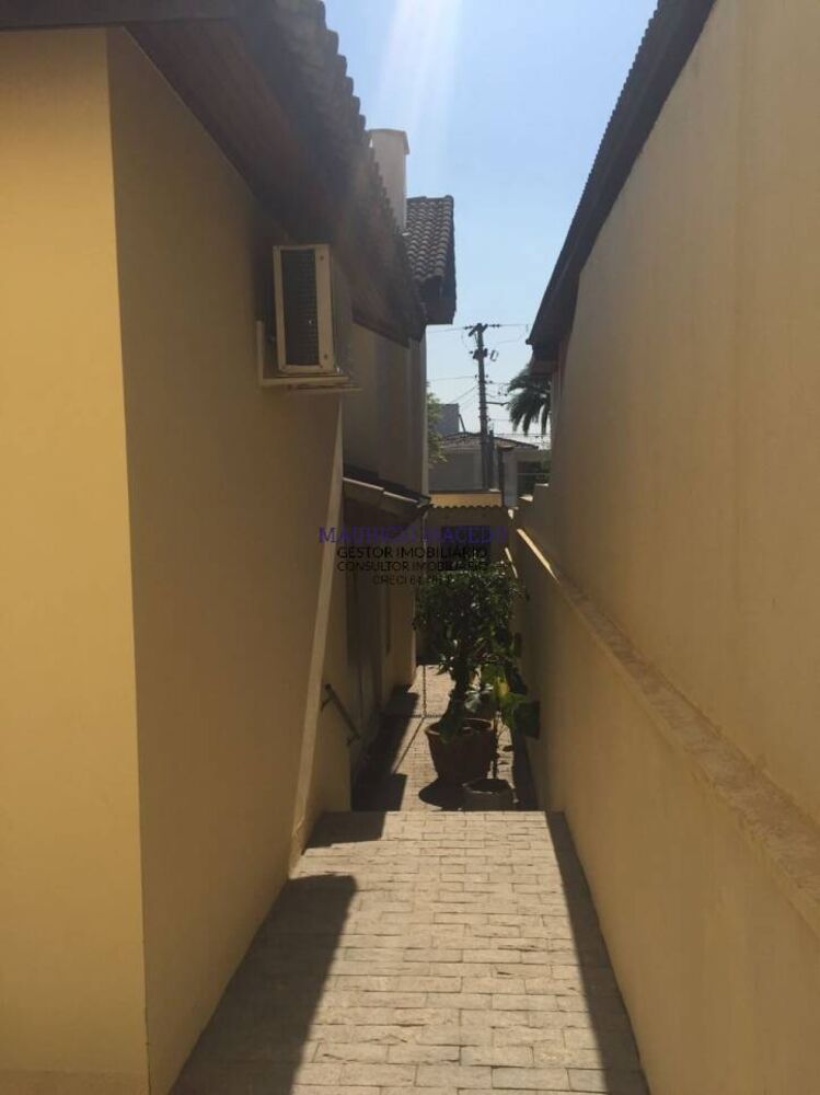 Casa, 3 quartos, 253 m² - Foto 2
