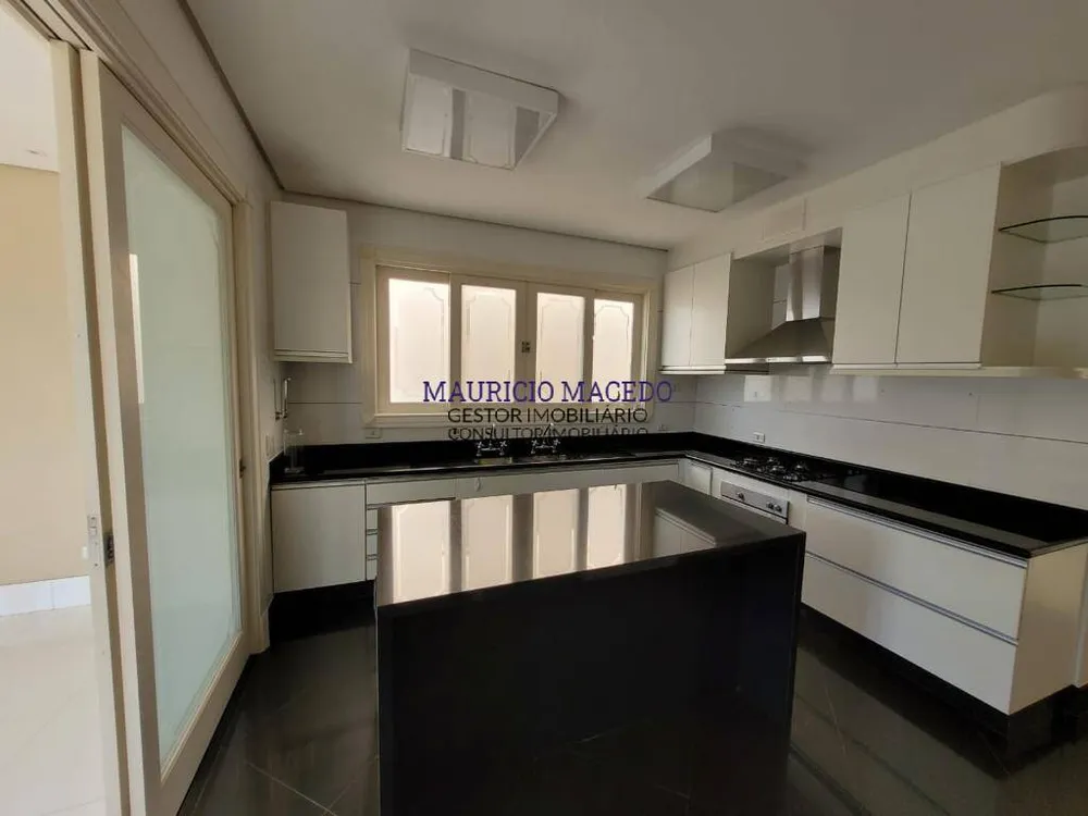 Casa, 4 quartos, 631 m² - Foto 4