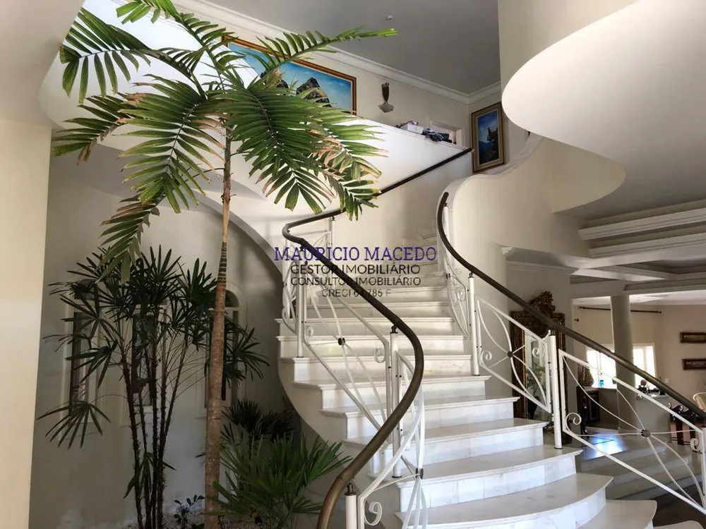 Casa, 5 quartos, 1412 m² - Foto 4
