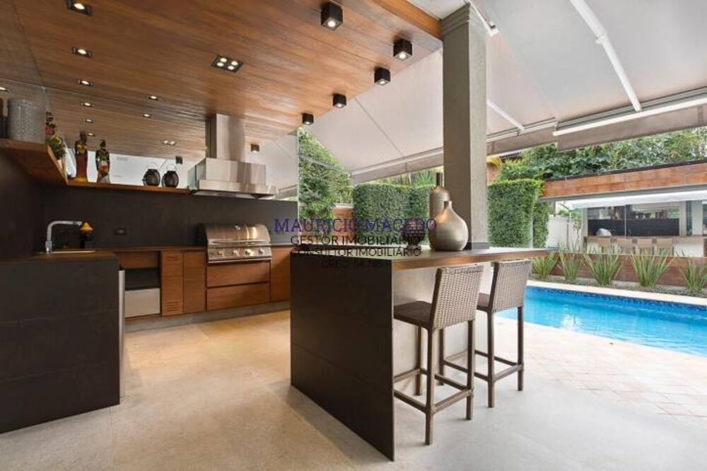 Casa, 4 quartos, 550 m² - Foto 1