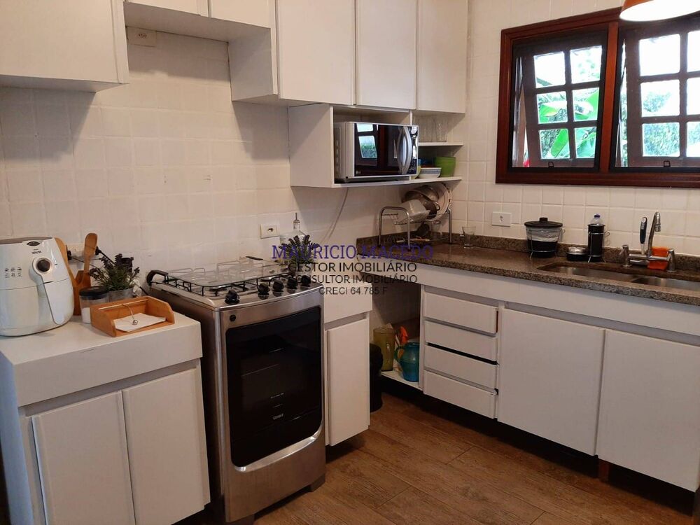 Casa, 3 quartos, 259 m² - Foto 2