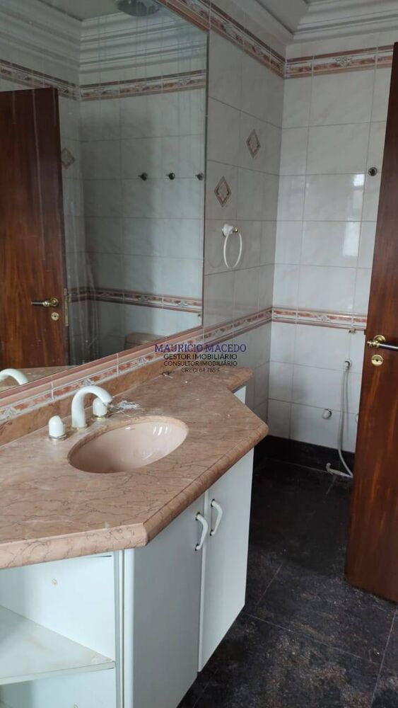 Casa à venda e aluguel com 4 quartos, 450m² - Foto 6