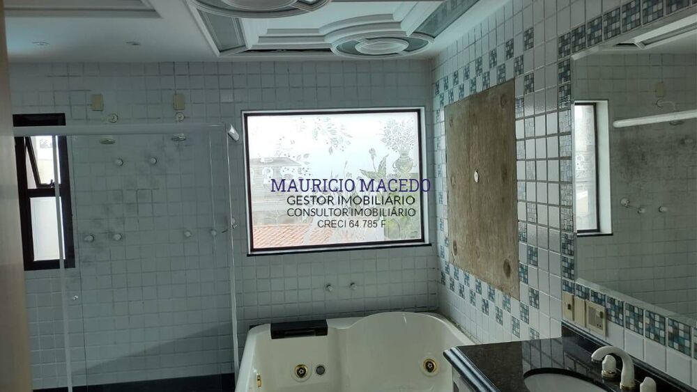 Casa à venda e aluguel com 4 quartos, 450m² - Foto 3