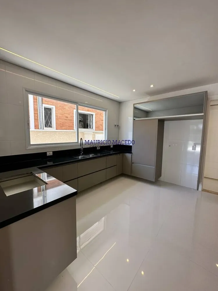 Casa, 4 quartos, 320 m² - Foto 15