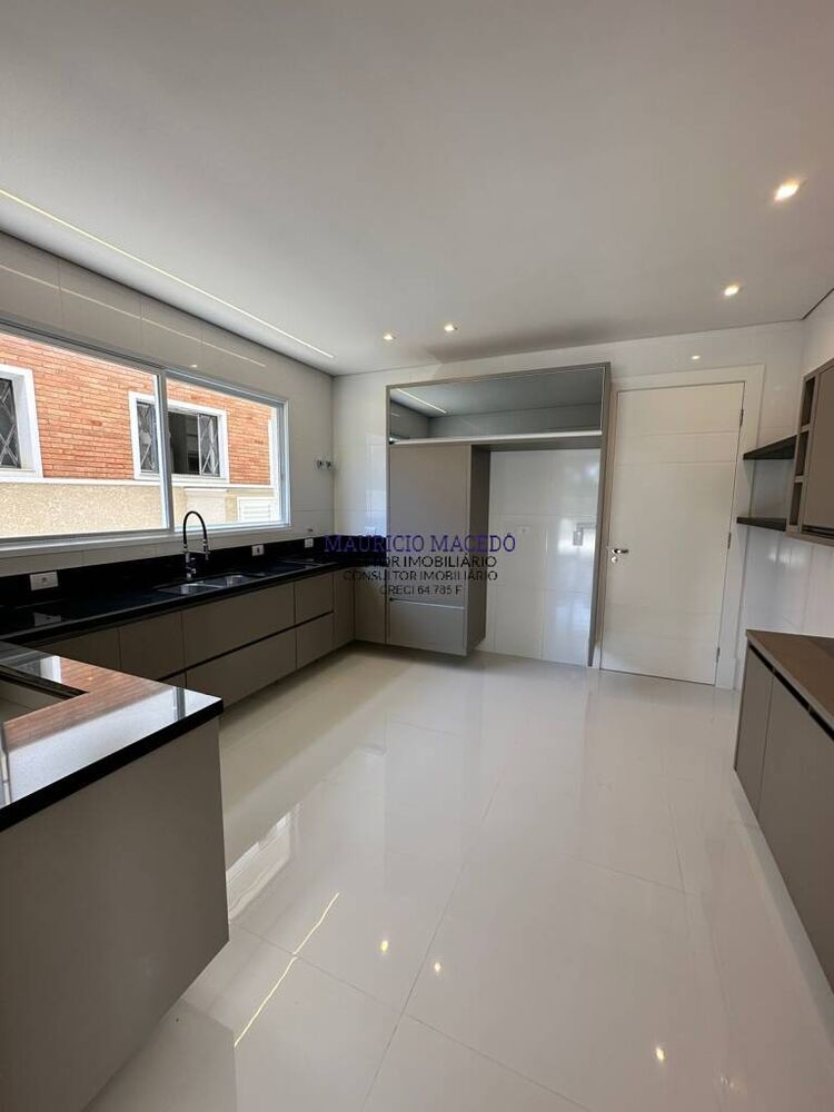 Casa, 4 quartos, 320 m² - Foto 4