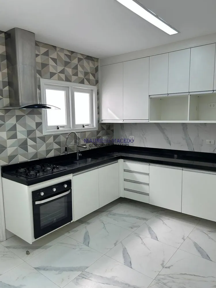 Casa, 4 quartos, 329 m² - Foto 9