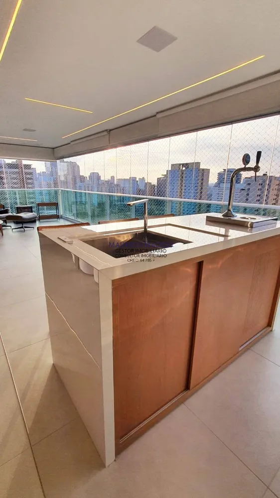 Apartamento, 3 quartos, 250 m² - Foto 2