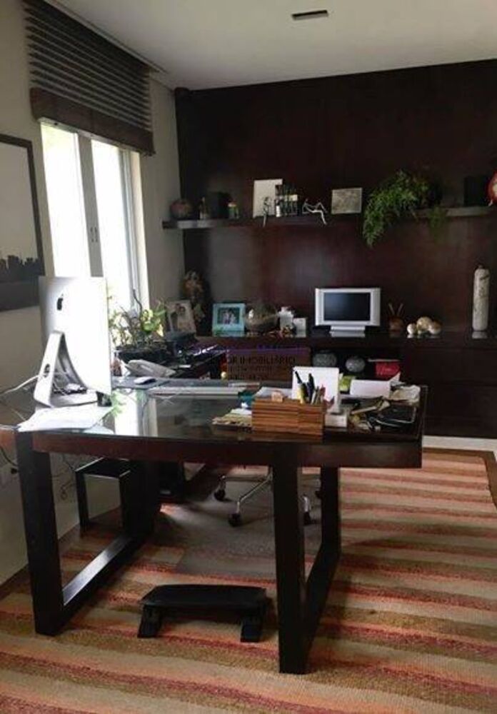 Casa, 4 quartos, 1054 m² - Foto 2
